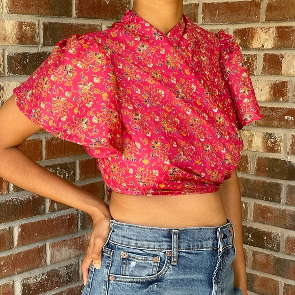 Red crop top - Picture 6 of 6